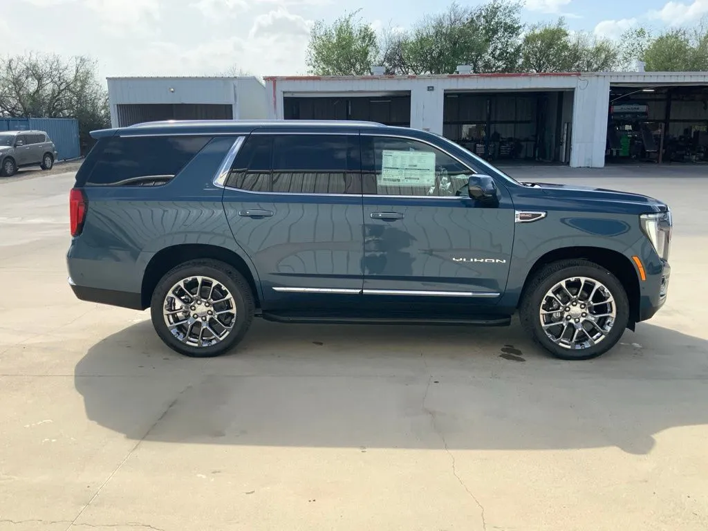 2026 GMC Yukon Elevation