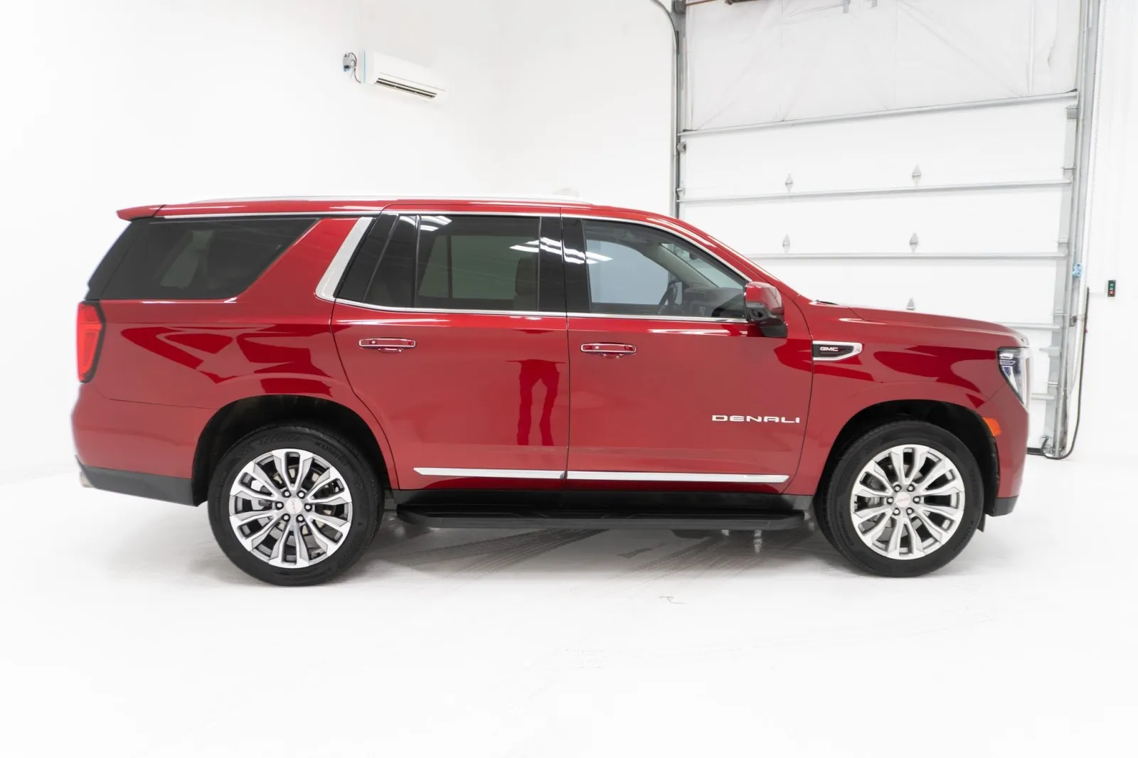 2023 GMC Yukon Denali 2023 GMC Yukon Denali