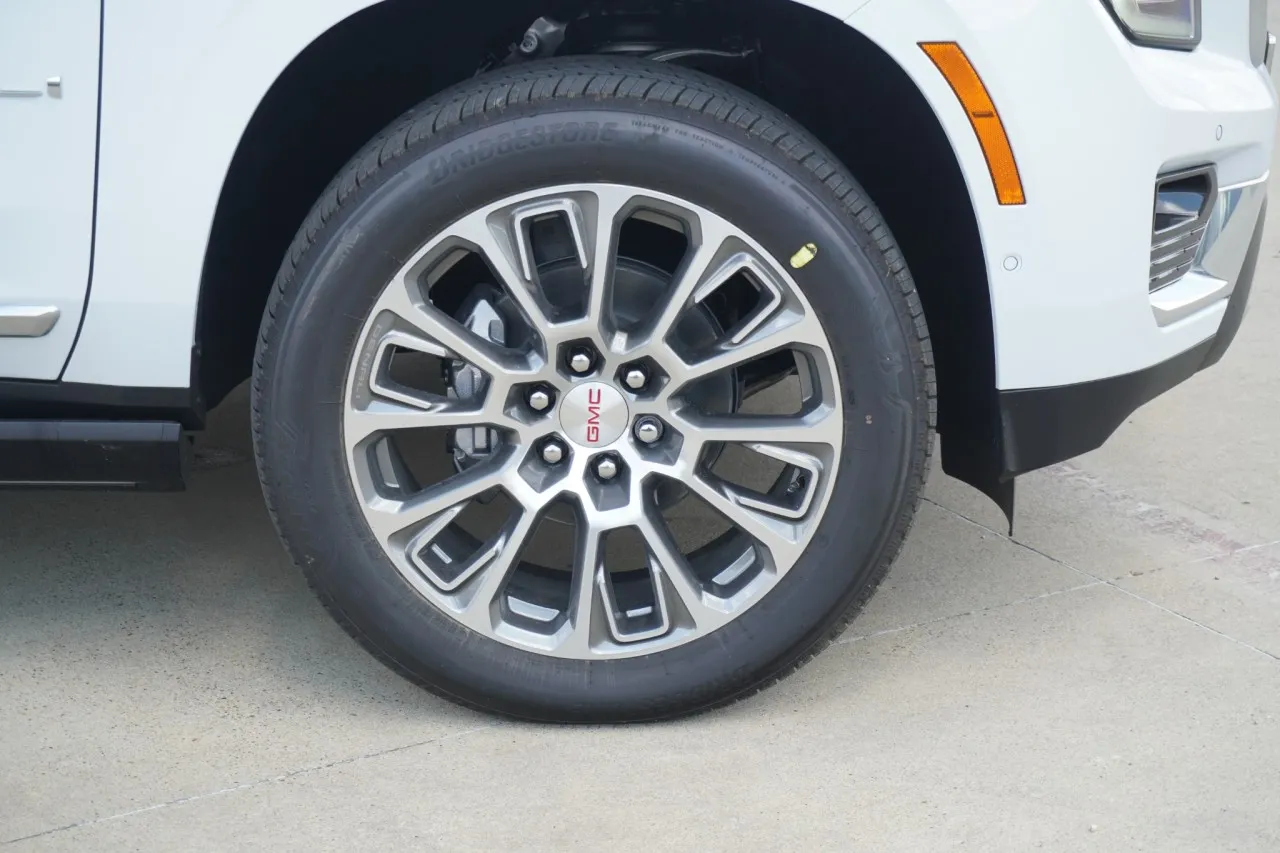 2027 GMC Yukon Denali