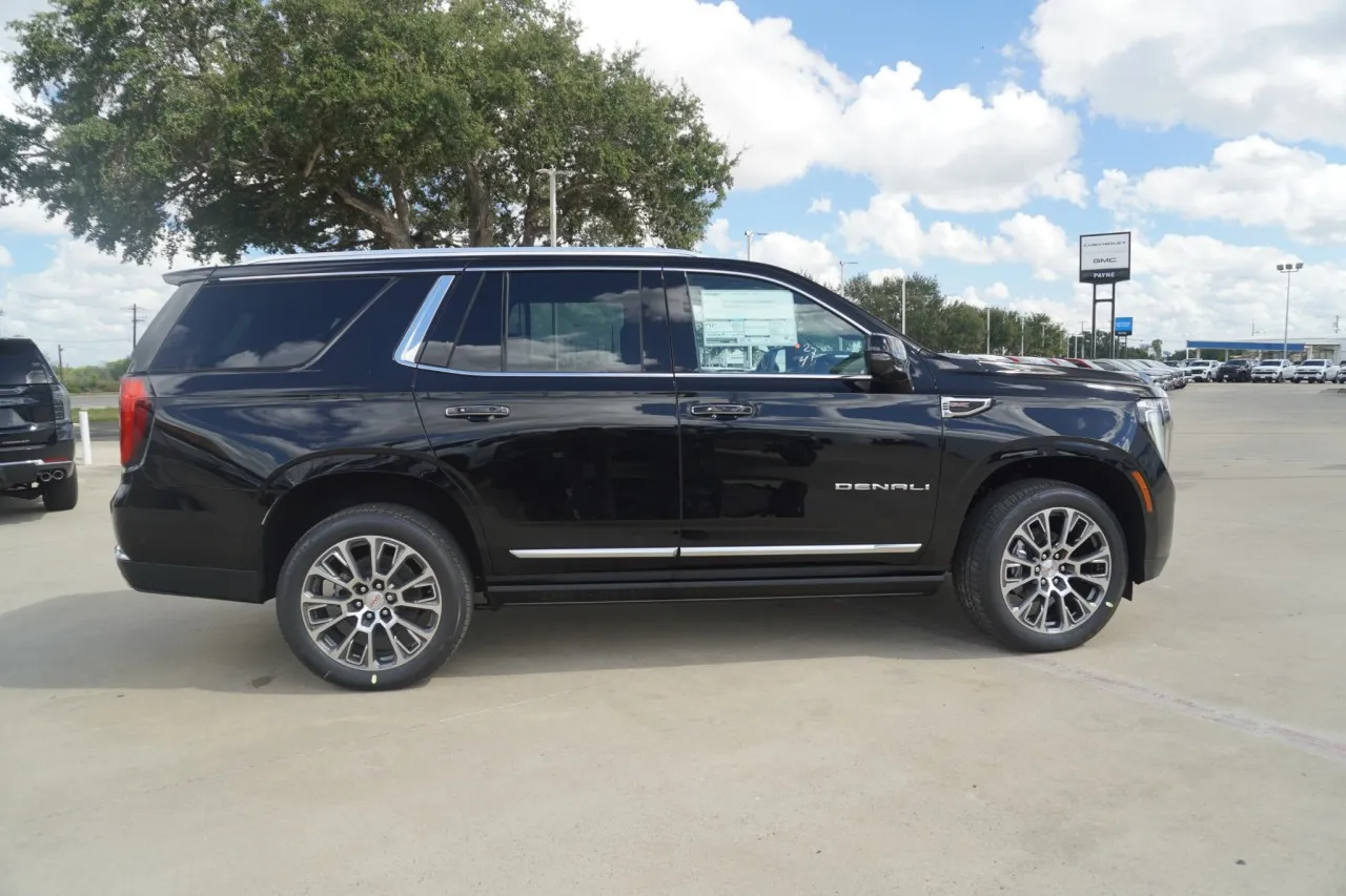 2027 GMC Yukon Denali