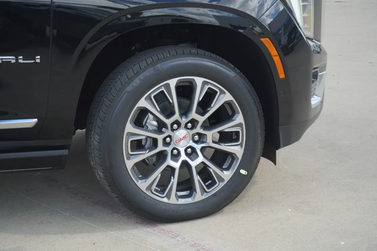 2027 GMC Yukon Denali
