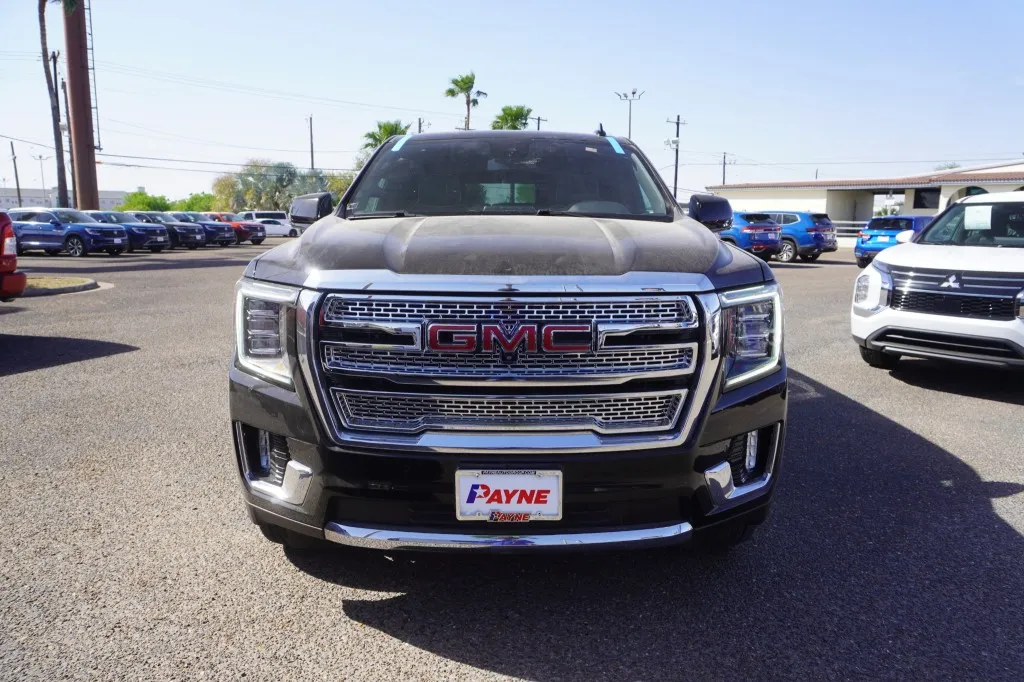 2024 GMC Yukon XL SLT