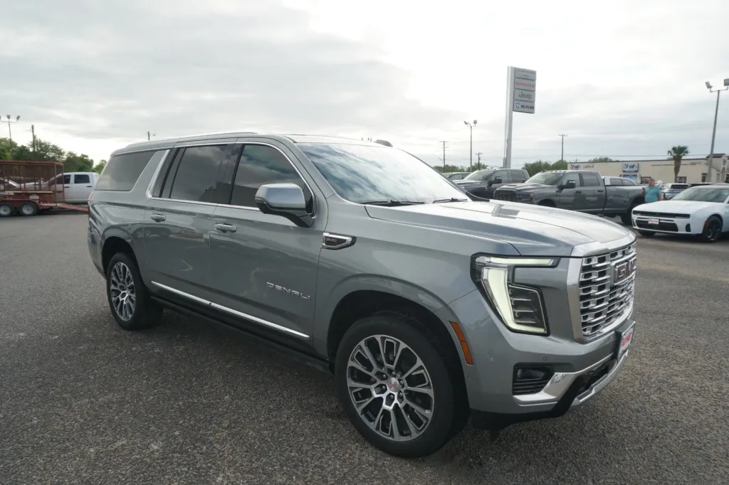 2026 GMC Yukon XL Denali
