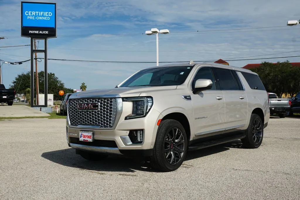 2023 GMC Yukon XL Denali