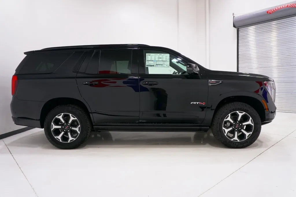 2026 GMC Yukon AT4