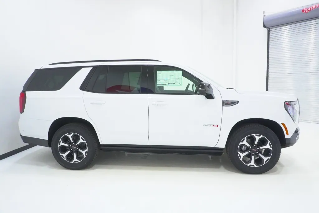 2026 GMC Yukon AT4