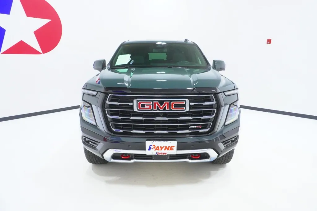 2025 GMC Yukon AT4