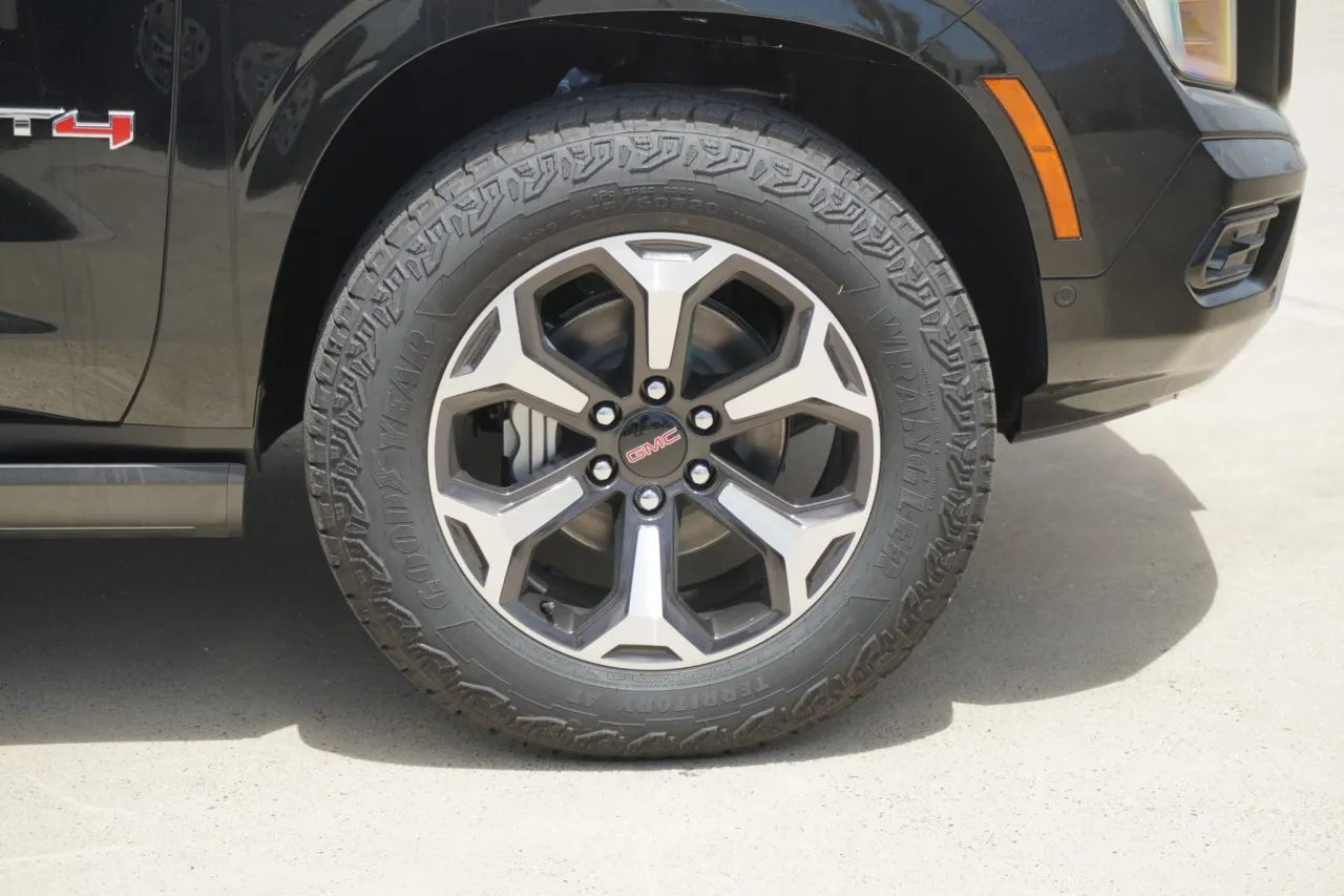2026 GMC Yukon XL AT4 Ultimate