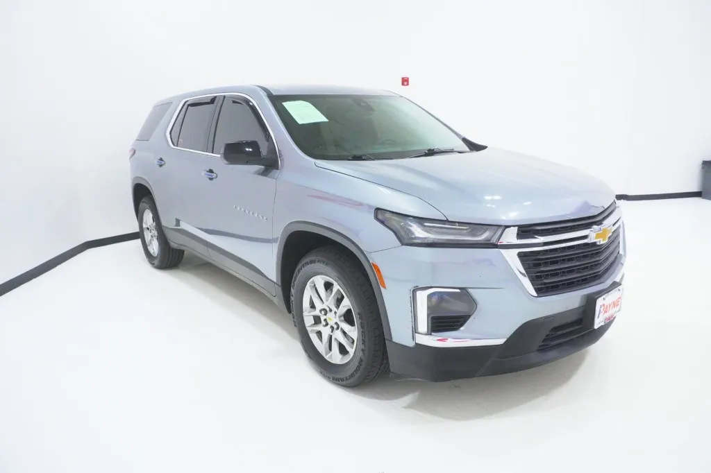 2023 Chevrolet Traverse LS