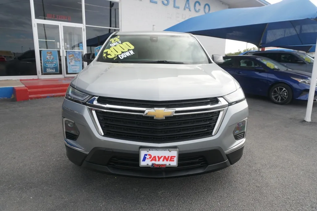 2023 Chevrolet Traverse LS 2023 Chevrolet Traverse LS