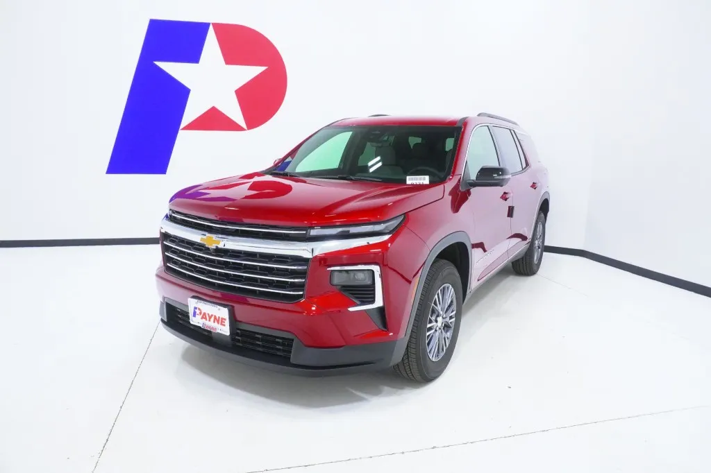 2026 Chevrolet Traverse FWD LT