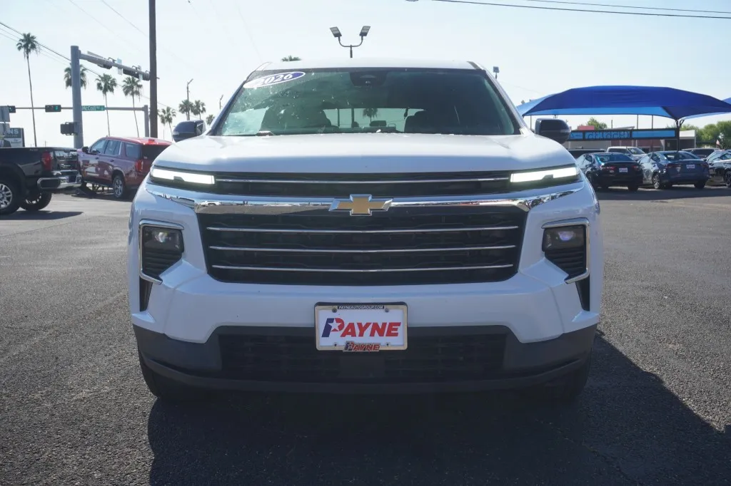 2026 Chevrolet Traverse FWD LT