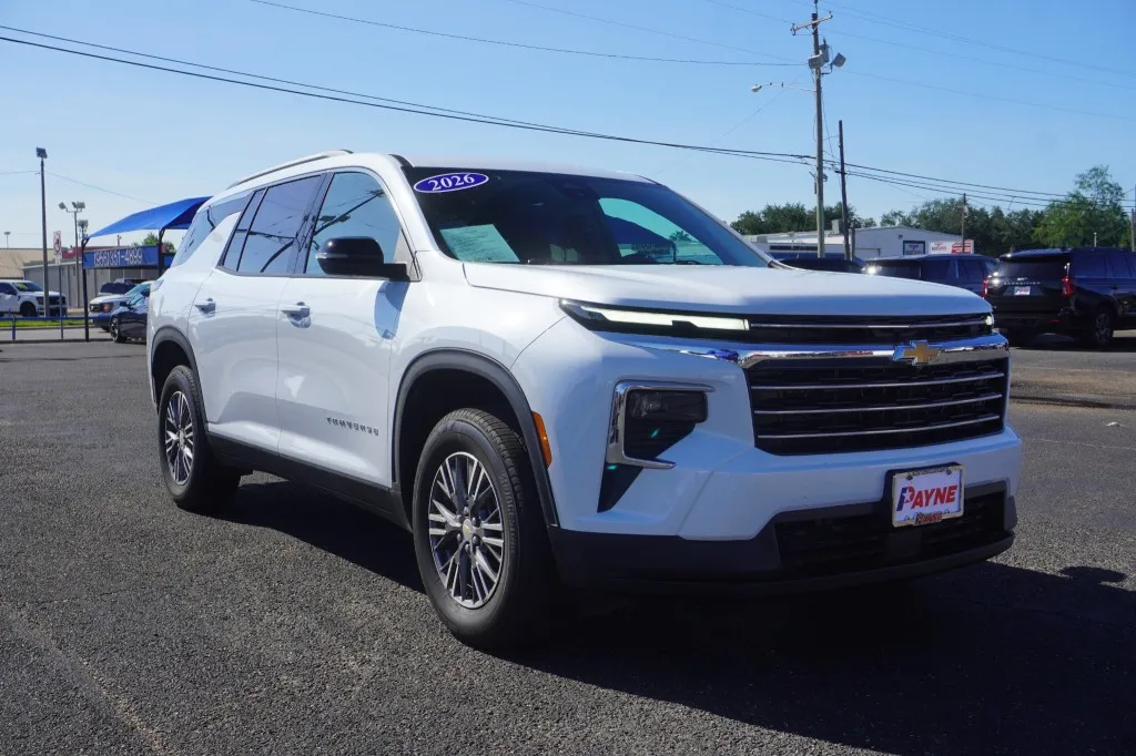 2026 Chevrolet Traverse FWD LT
