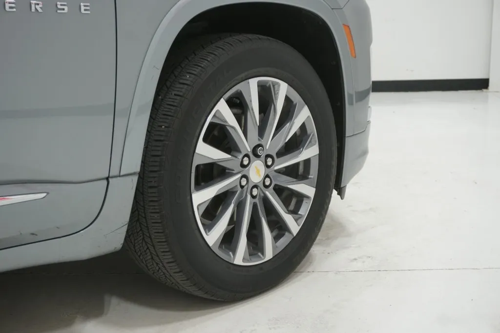 2023 Chevrolet Traverse Premier 2023 Chevrolet Traverse Premier