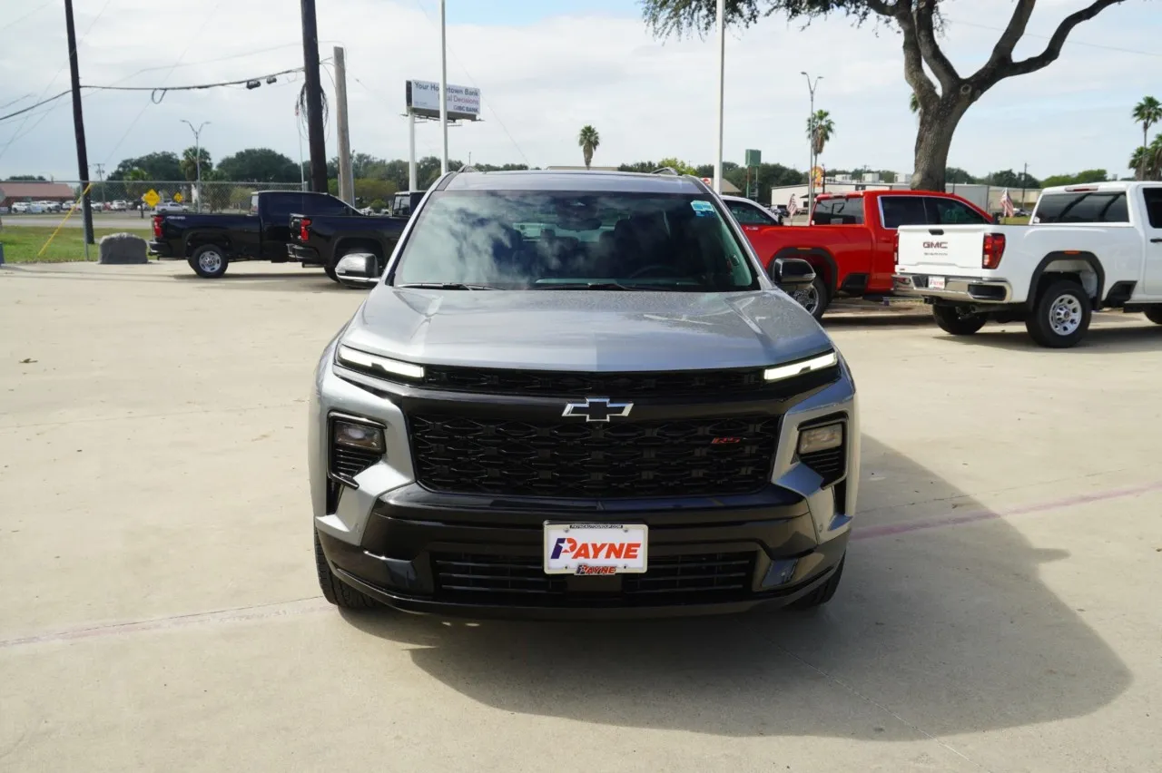 2027 Chevrolet Traverse FWD RS