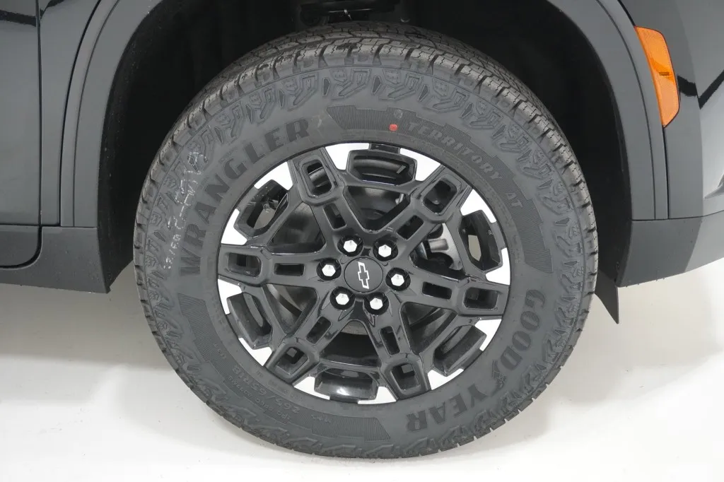 2027 Chevrolet Traverse AWD Z71