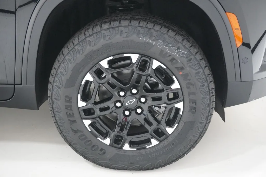 2027 Chevrolet Traverse AWD Z71