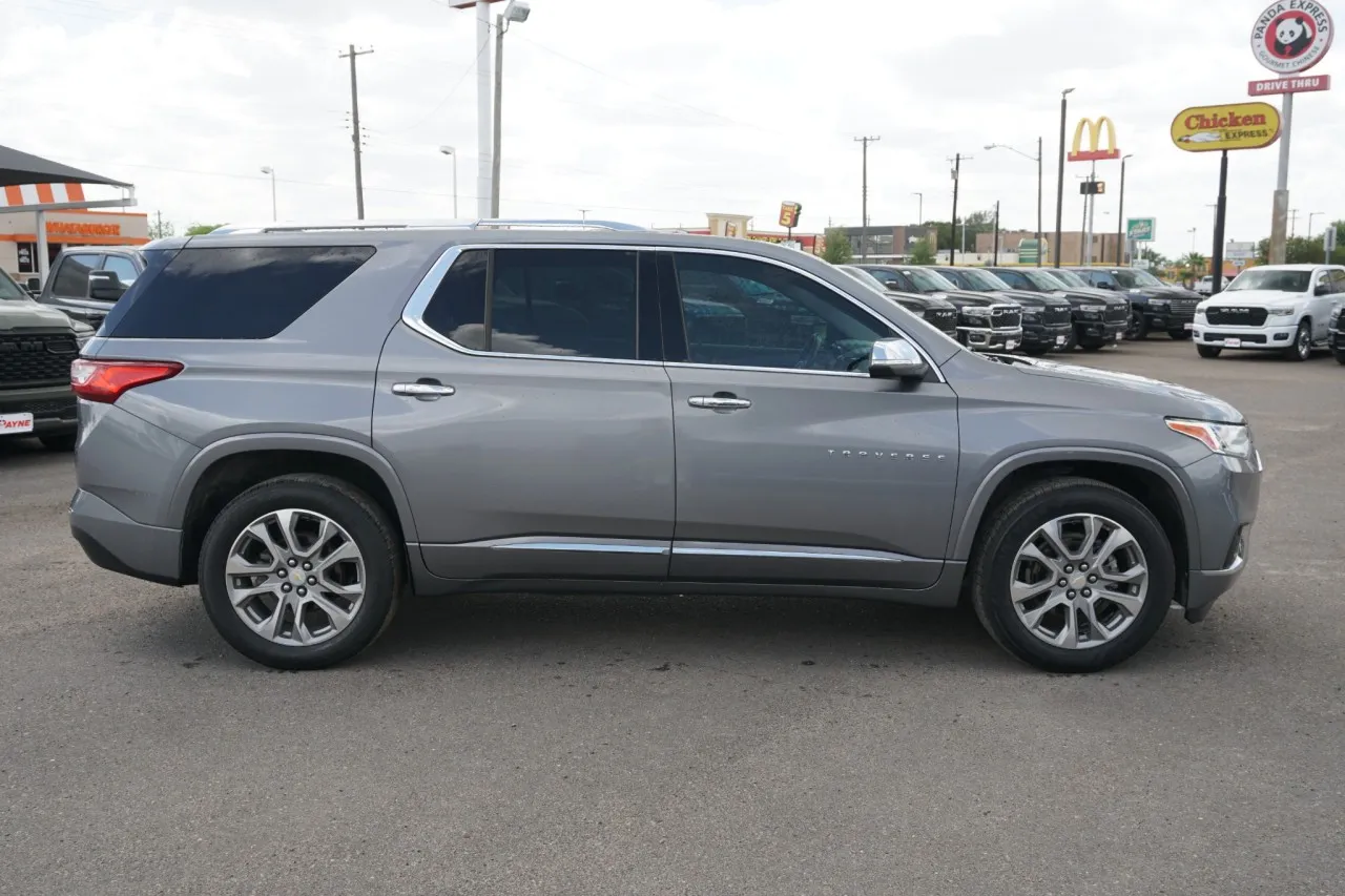 2021 Chevrolet Traverse Premier