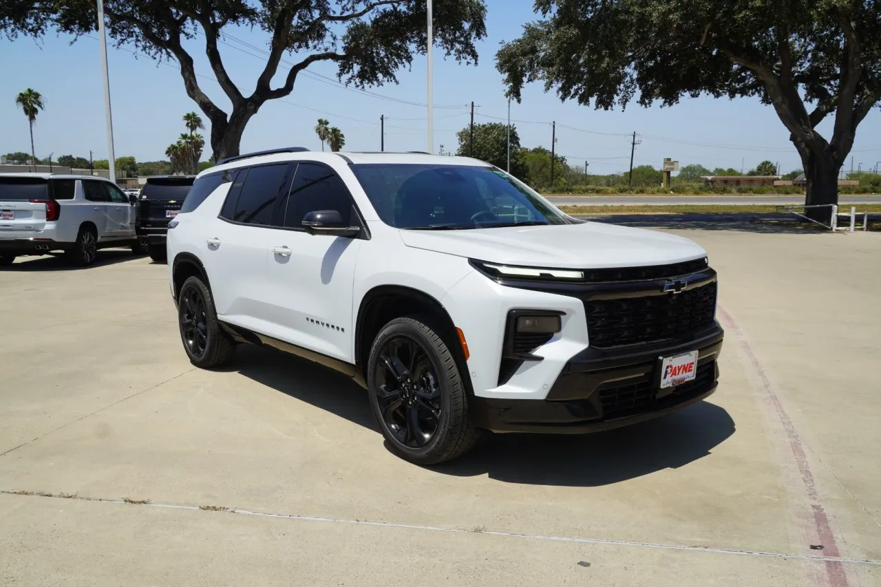 2027 Chevrolet Traverse AWD RS