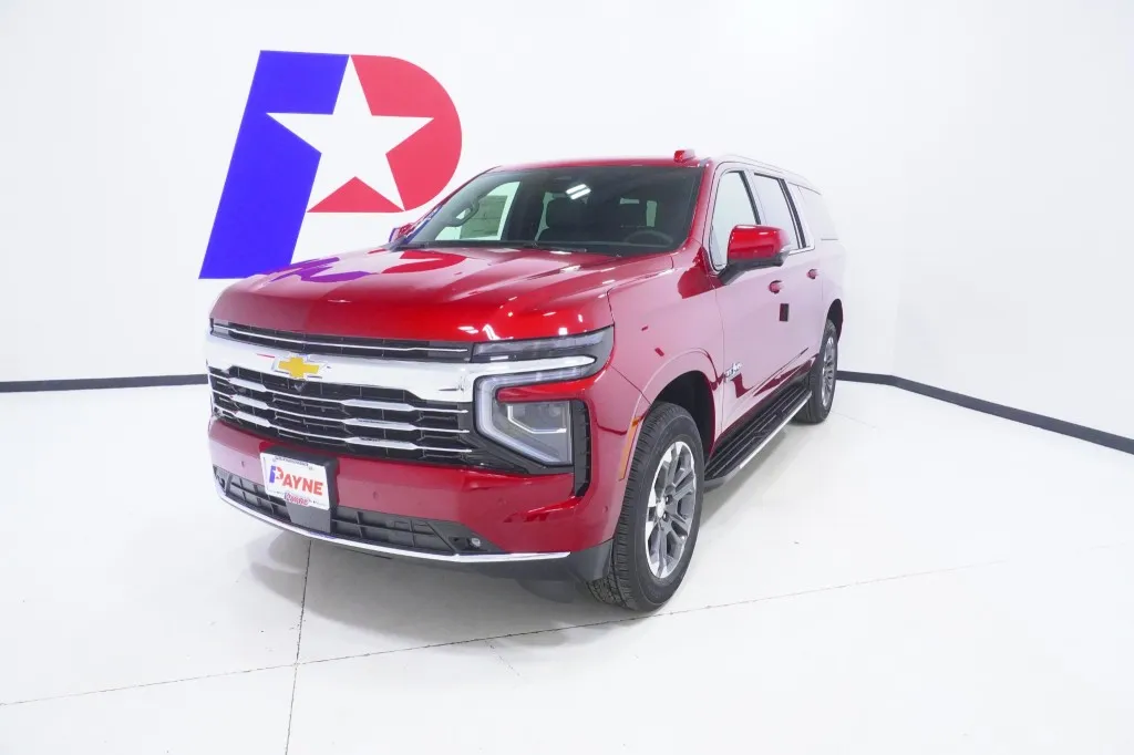 2026 Chevrolet Suburban LT