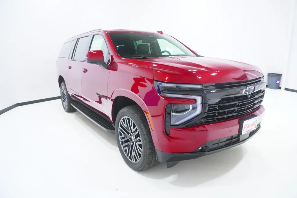 2026 Chevrolet Suburban RST