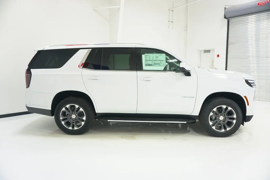 2026 Chevrolet Tahoe LS