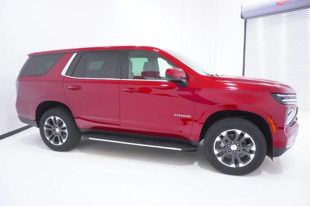 2026 Chevrolet Tahoe LS