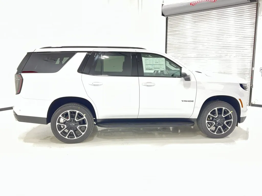 2026 Chevrolet Tahoe RST