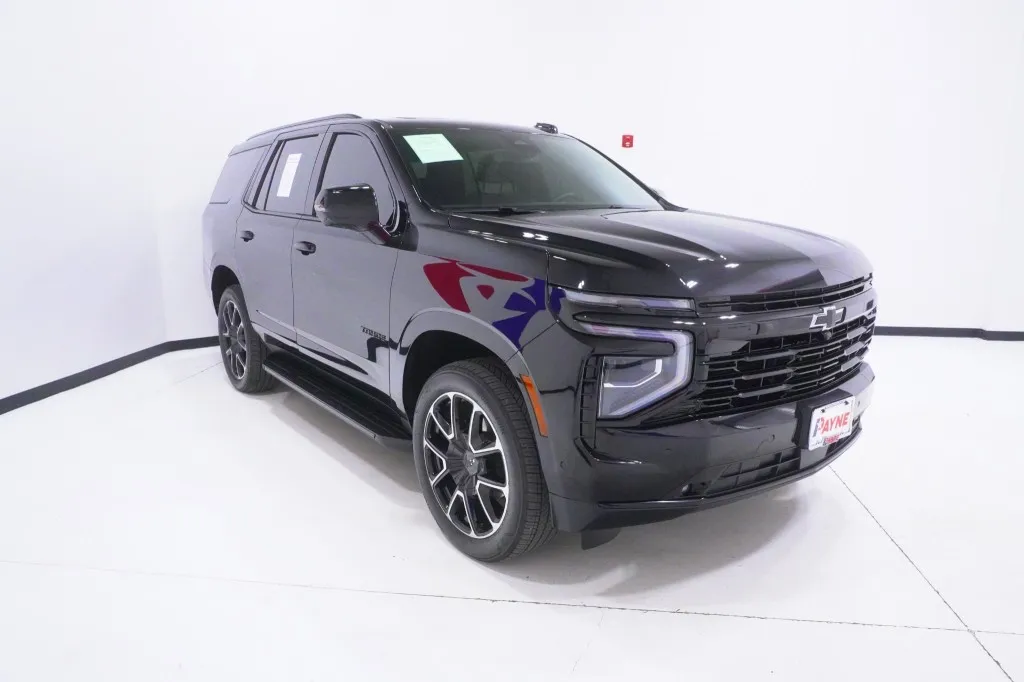 2025 Chevrolet Tahoe RST