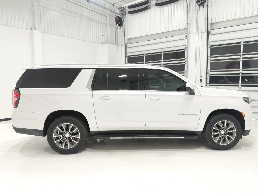 2021 Chevrolet Suburban LT