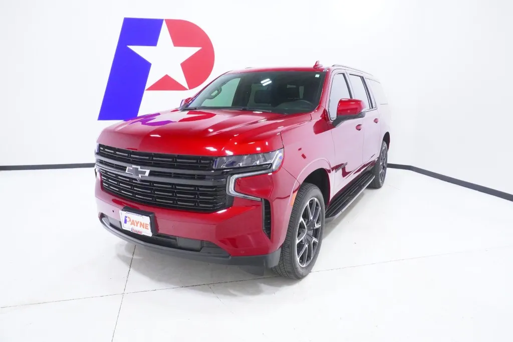 2024 Chevrolet Suburban RST