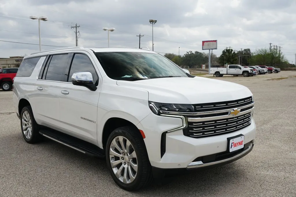 2023 Chevrolet Suburban Premier