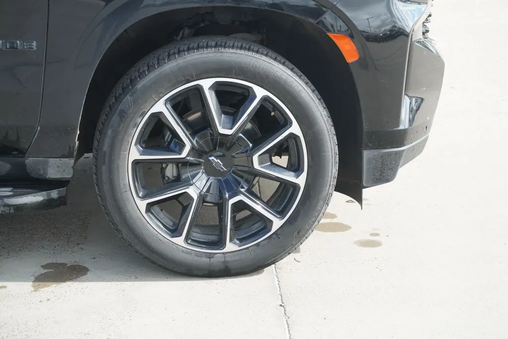 2024 Chevrolet Tahoe RST