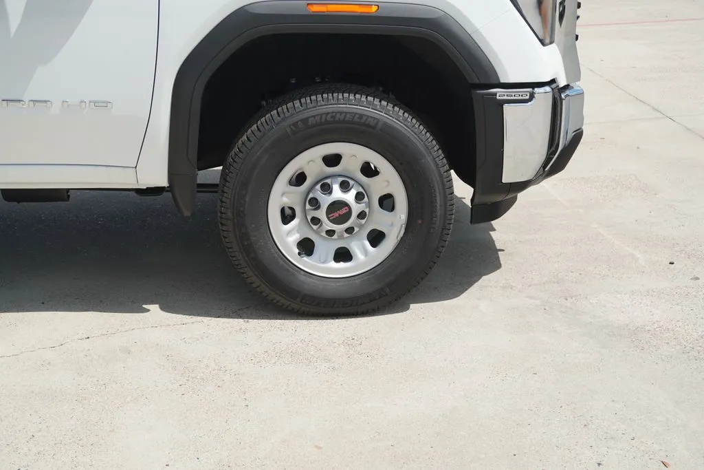 2026 GMC Sierra 2500HD Pro