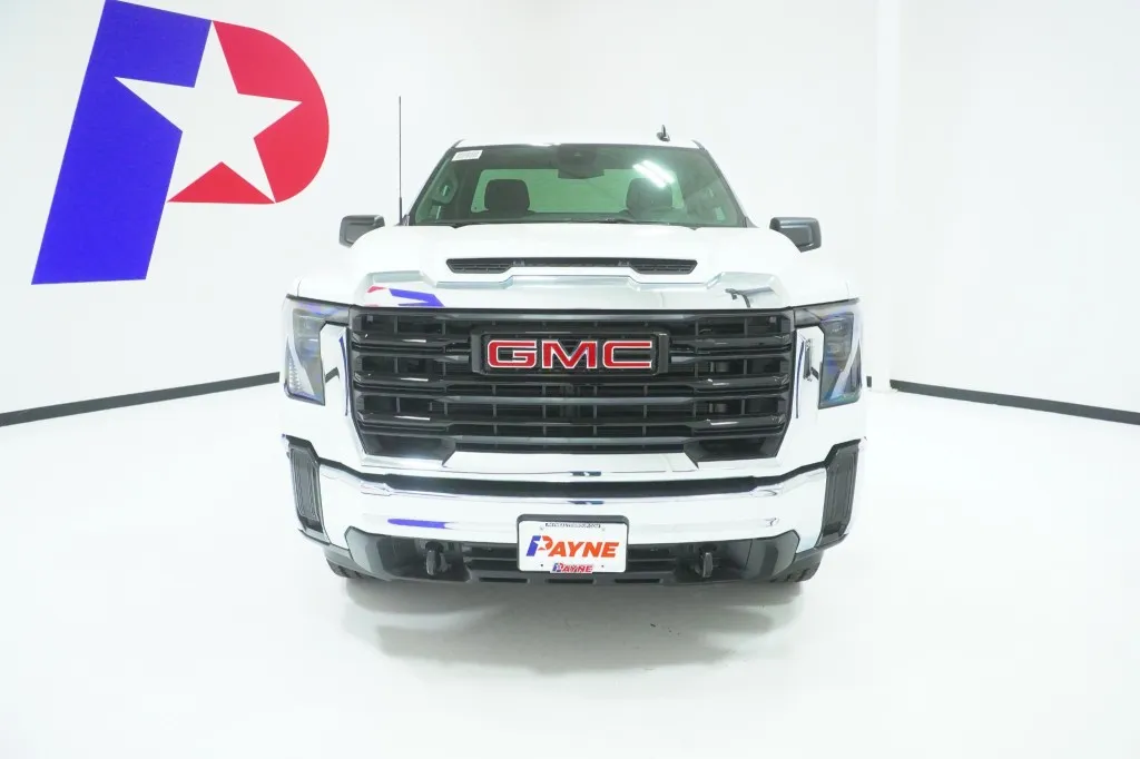 2026 GMC Sierra 2500HD Pro