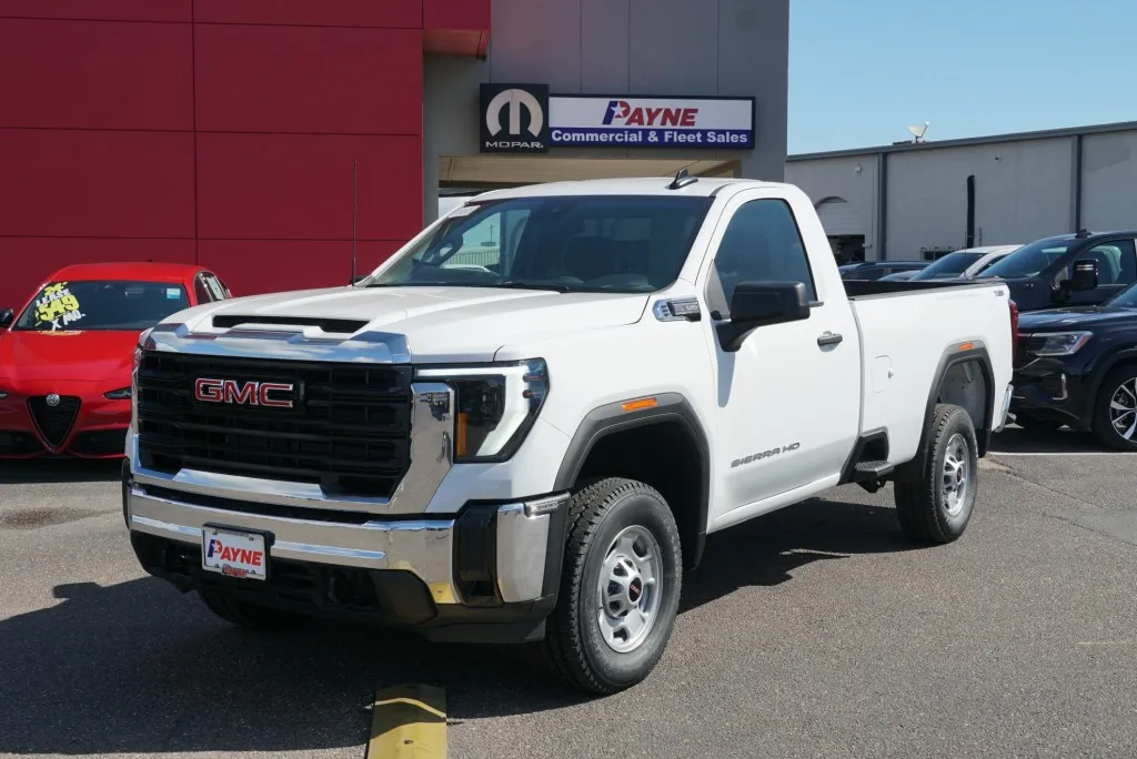 2025 GMC Sierra 2500HD Pro