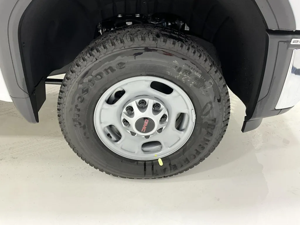 2026 GMC Sierra 2500HD Pro