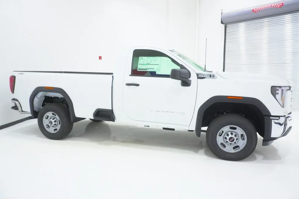 2026 GMC Sierra 2500HD Pro