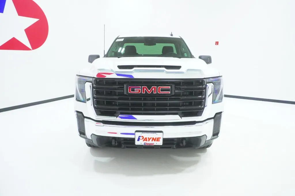 2026 GMC Sierra 2500HD Pro