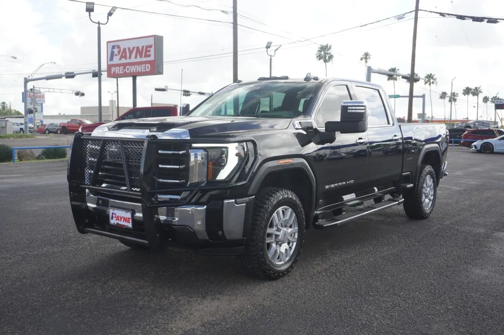 2024 GMC Sierra 4WD Crew Cab Standard Box SLT's photo