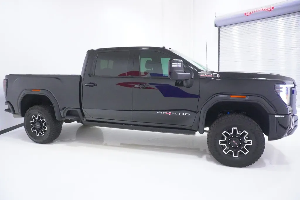 2024 GMC Sierra 2500HD AT4X