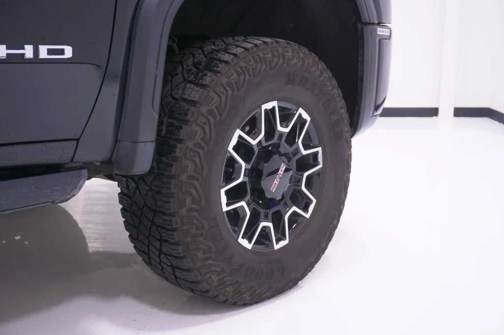 2024 GMC Sierra 2500HD AT4X