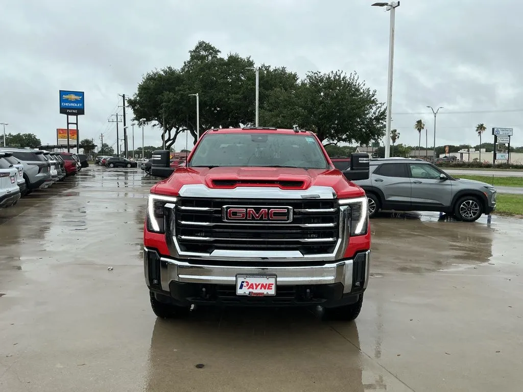 2026 GMC Sierra 2500HD SLE
