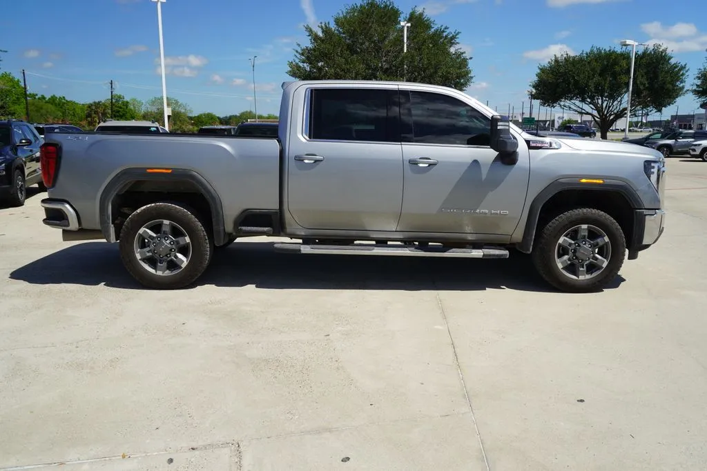 2025 GMC Sierra 2500HD SLE