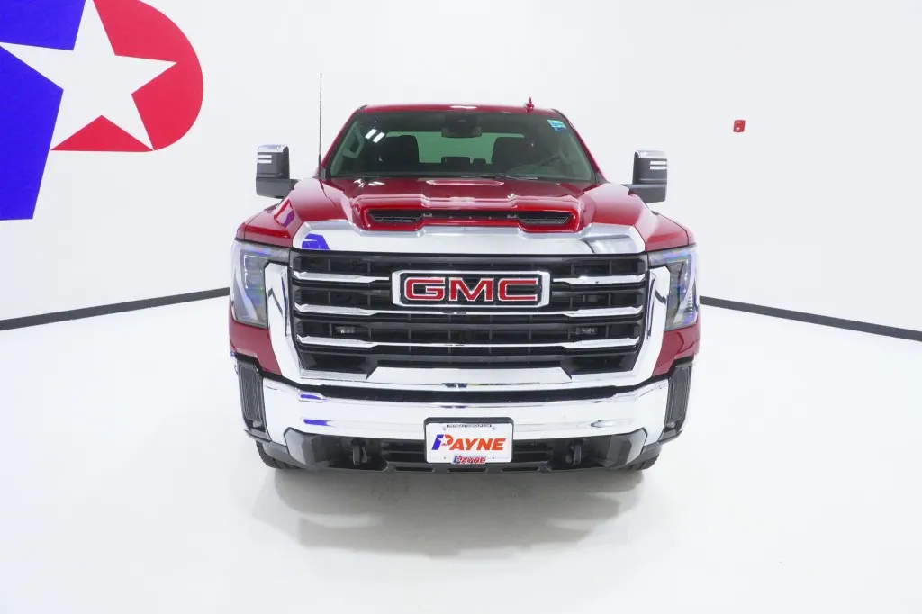 2026 GMC Sierra 2500HD SLT