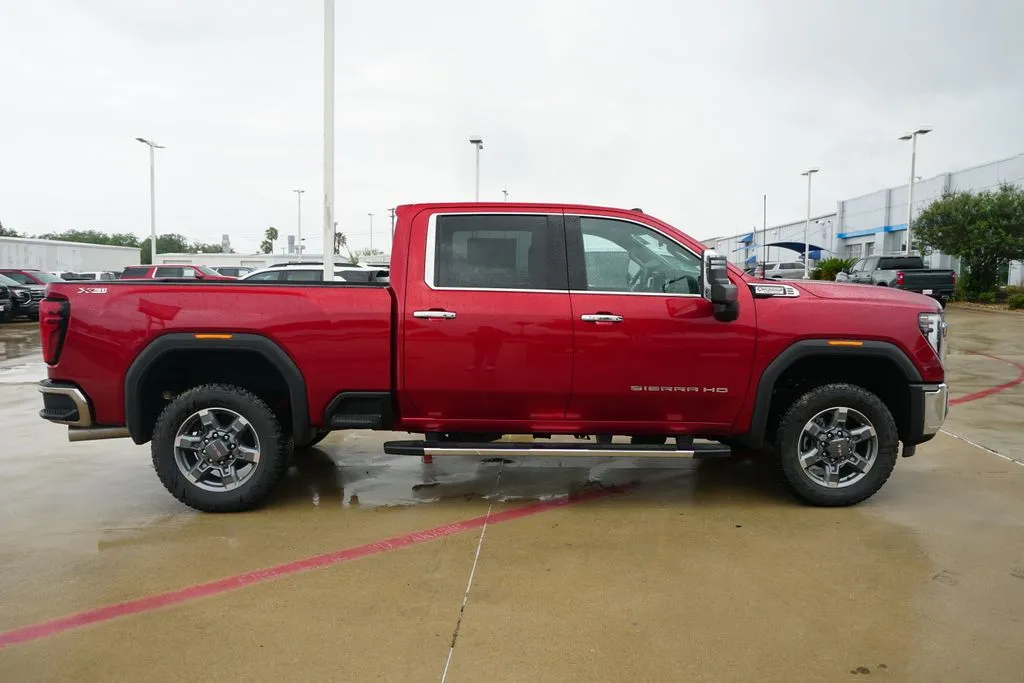 2026 GMC Sierra 2500HD SLT