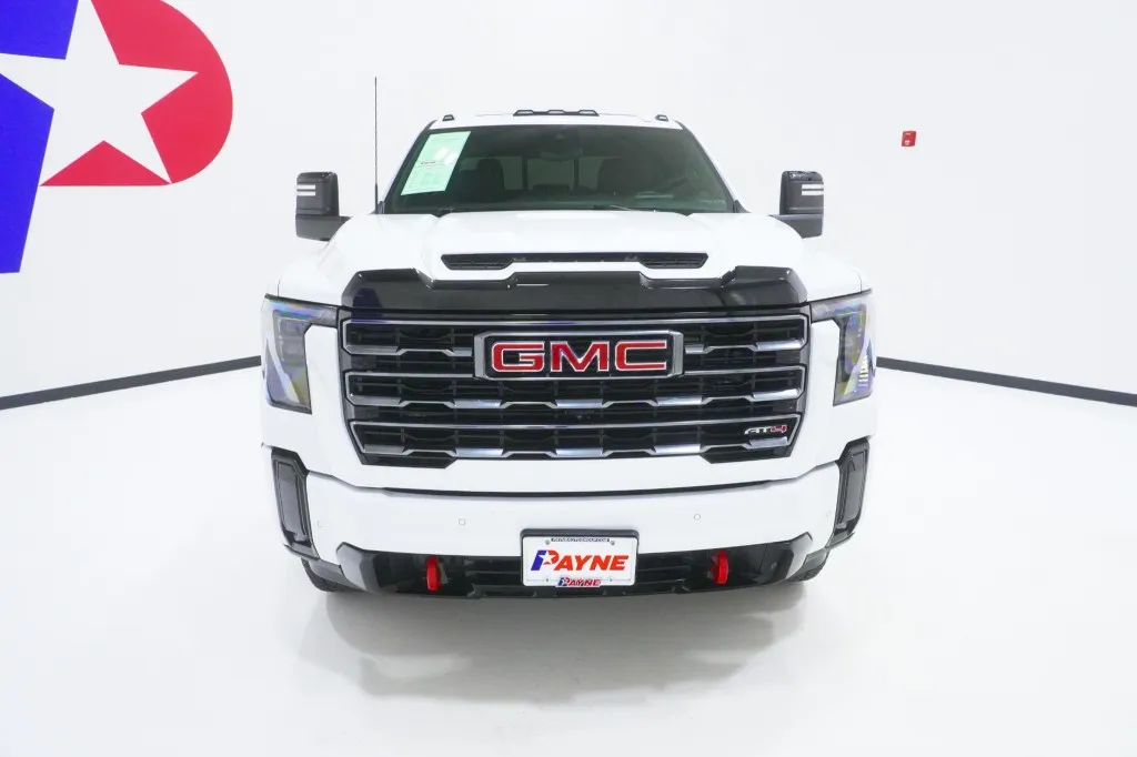 2025 GMC Sierra 2500HD AT4