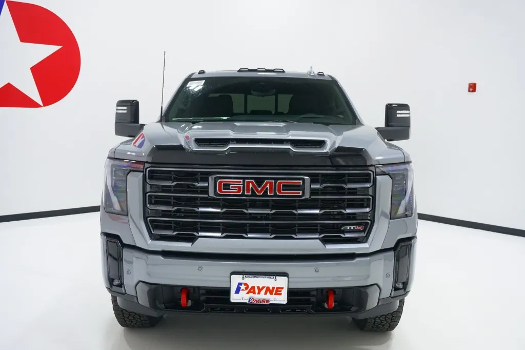 2026 GMC Sierra 2500HD AT4
