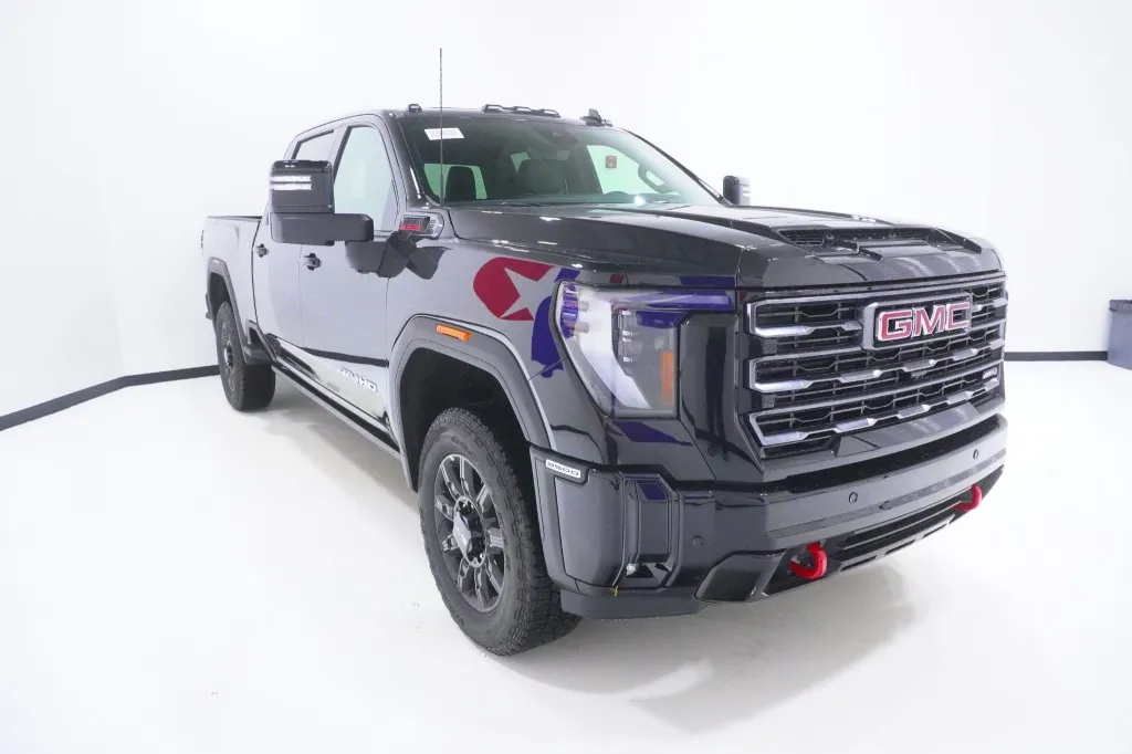 2026 GMC Sierra 2500HD AT4