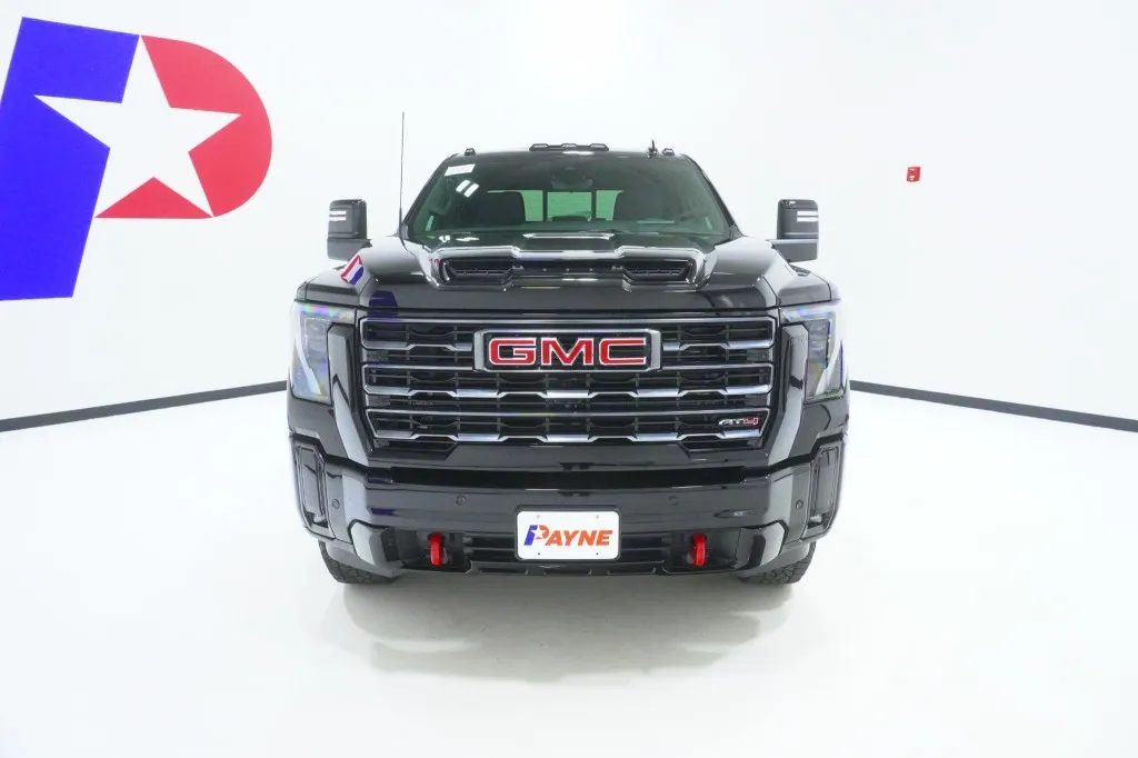 2026 GMC Sierra 2500HD AT4